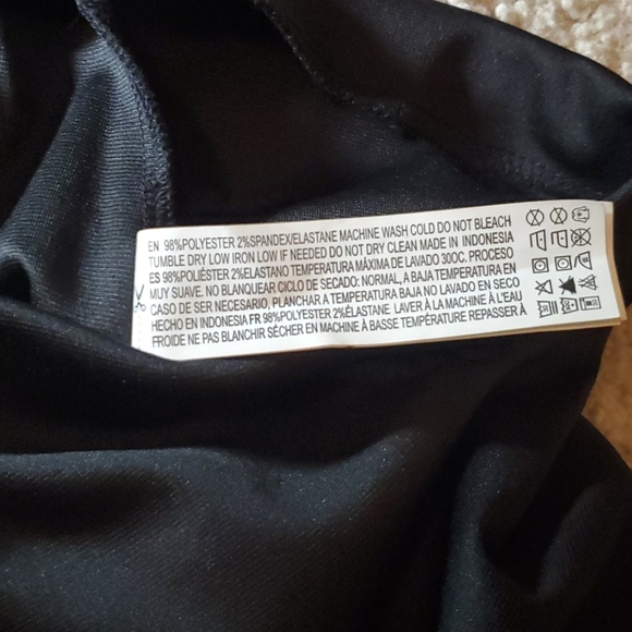 Forever 21 Black Mini Skirt - Picture 6 of 6